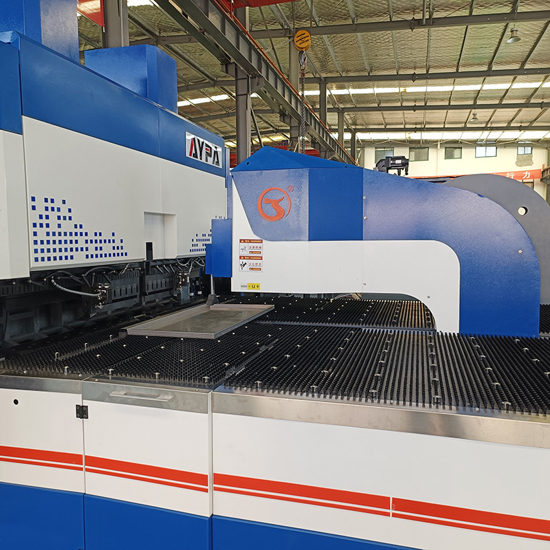 3000mm Syntec Panel Bending Machine